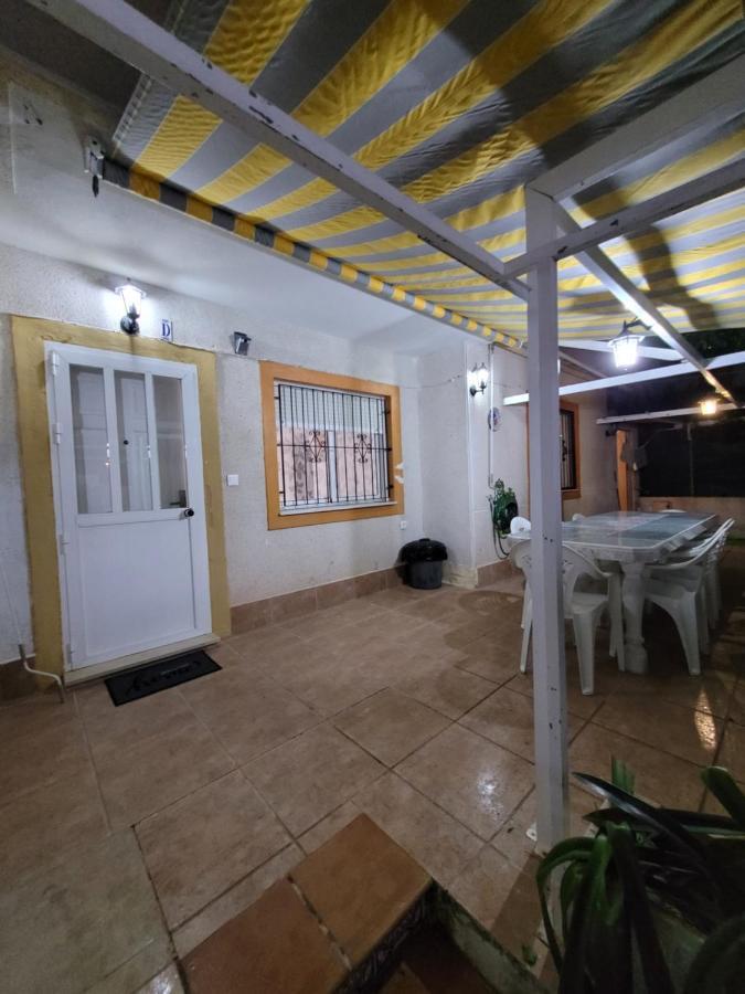 Apartamento Bajo Con Terraza Y Piscina Torrevieja Buitenkant foto