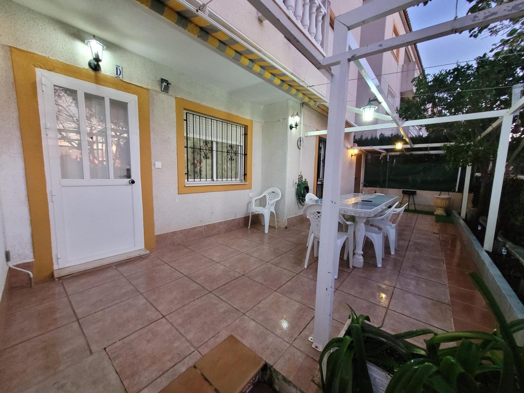 Apartamento Bajo Con Terraza Y Piscina Torrevieja Buitenkant foto